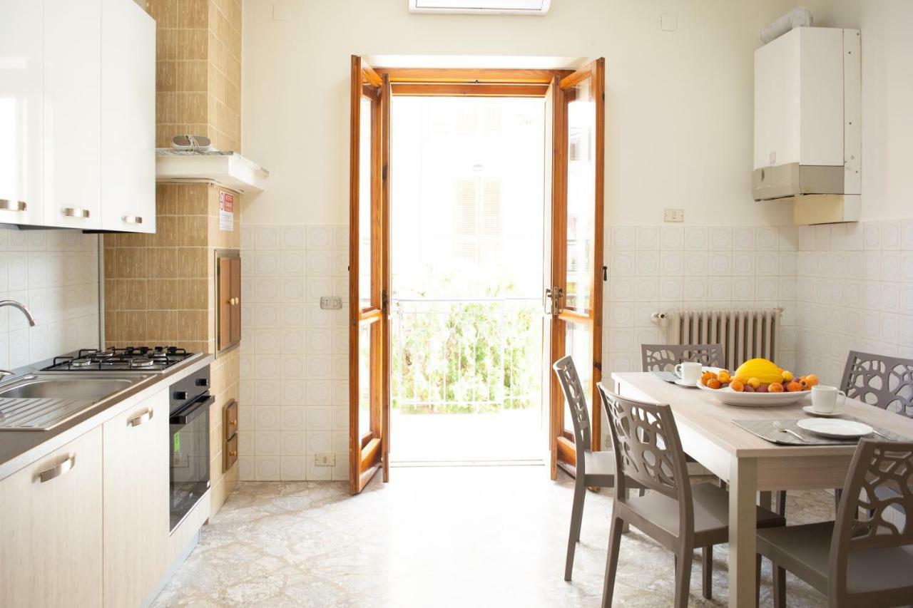 Villa Franca Mini Appartamenti Bisceglie Eksteriør billede