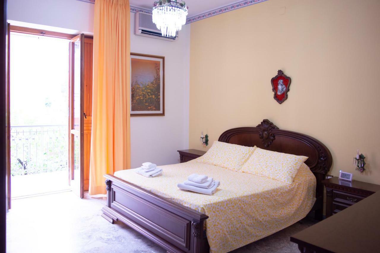 Villa Franca Mini Appartamenti Bisceglie Eksteriør billede